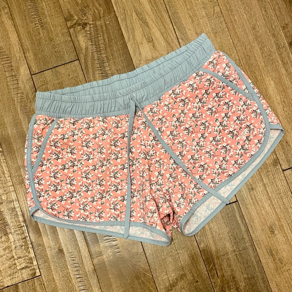 Albion bloom sprinter shorts